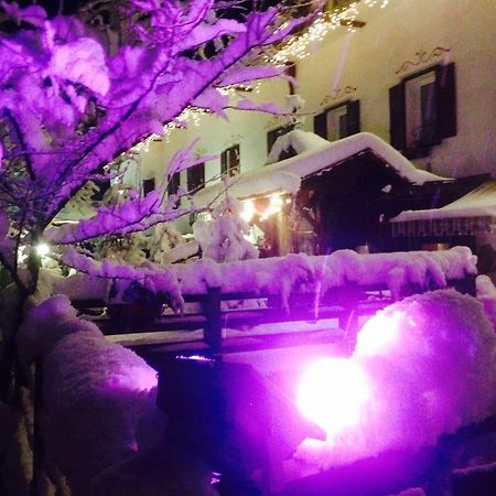 Hotel Ancora Castello-Molina di Fiemme Bagian luar foto