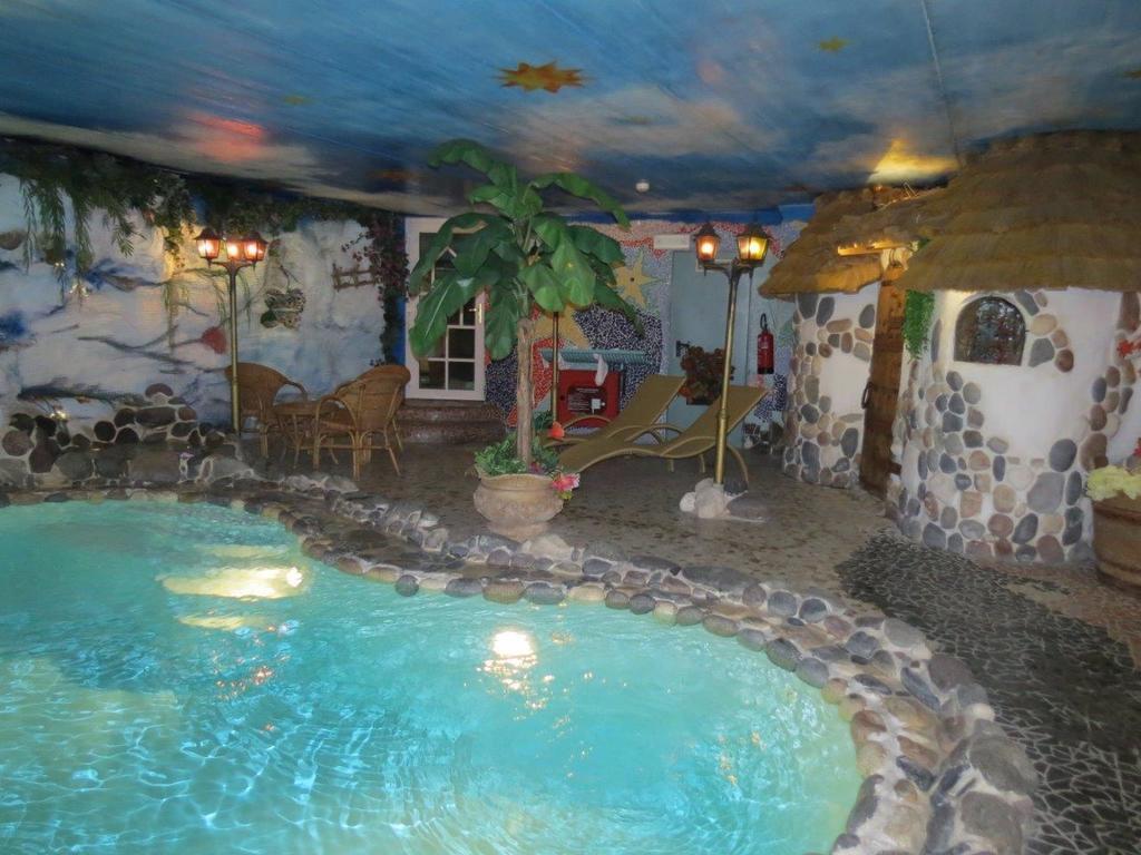 Hotel Ancora Castello-Molina di Fiemme Bagian luar foto