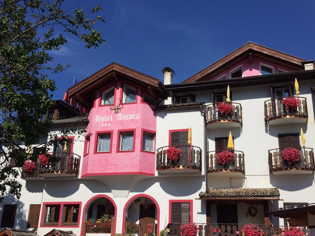 Hotel Ancora Castello-Molina di Fiemme Bagian luar foto